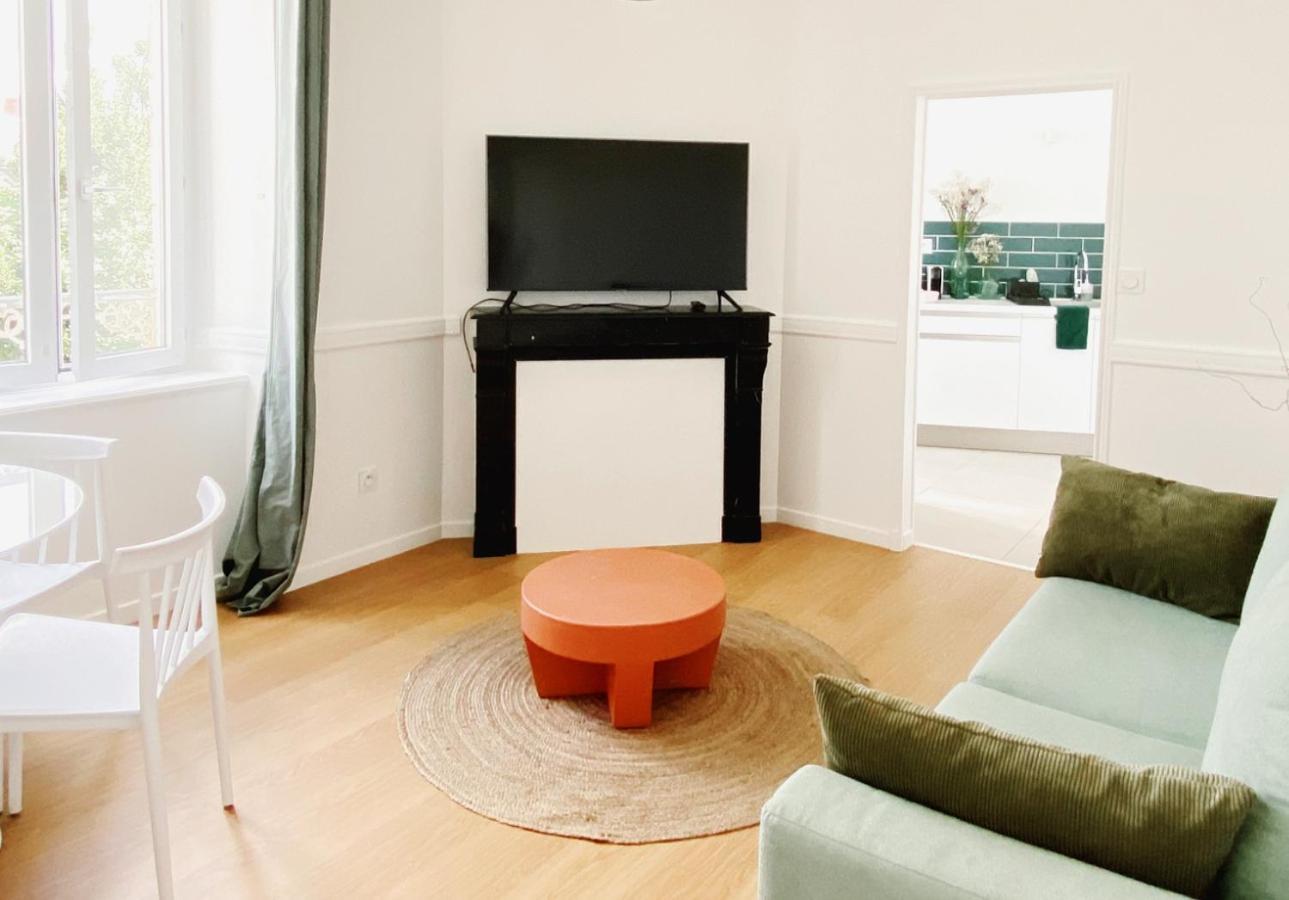 Ferienwohnung Le Terracotta ⸱ Stationnement Gratuit ⸱ Fibre Déols Exterior foto